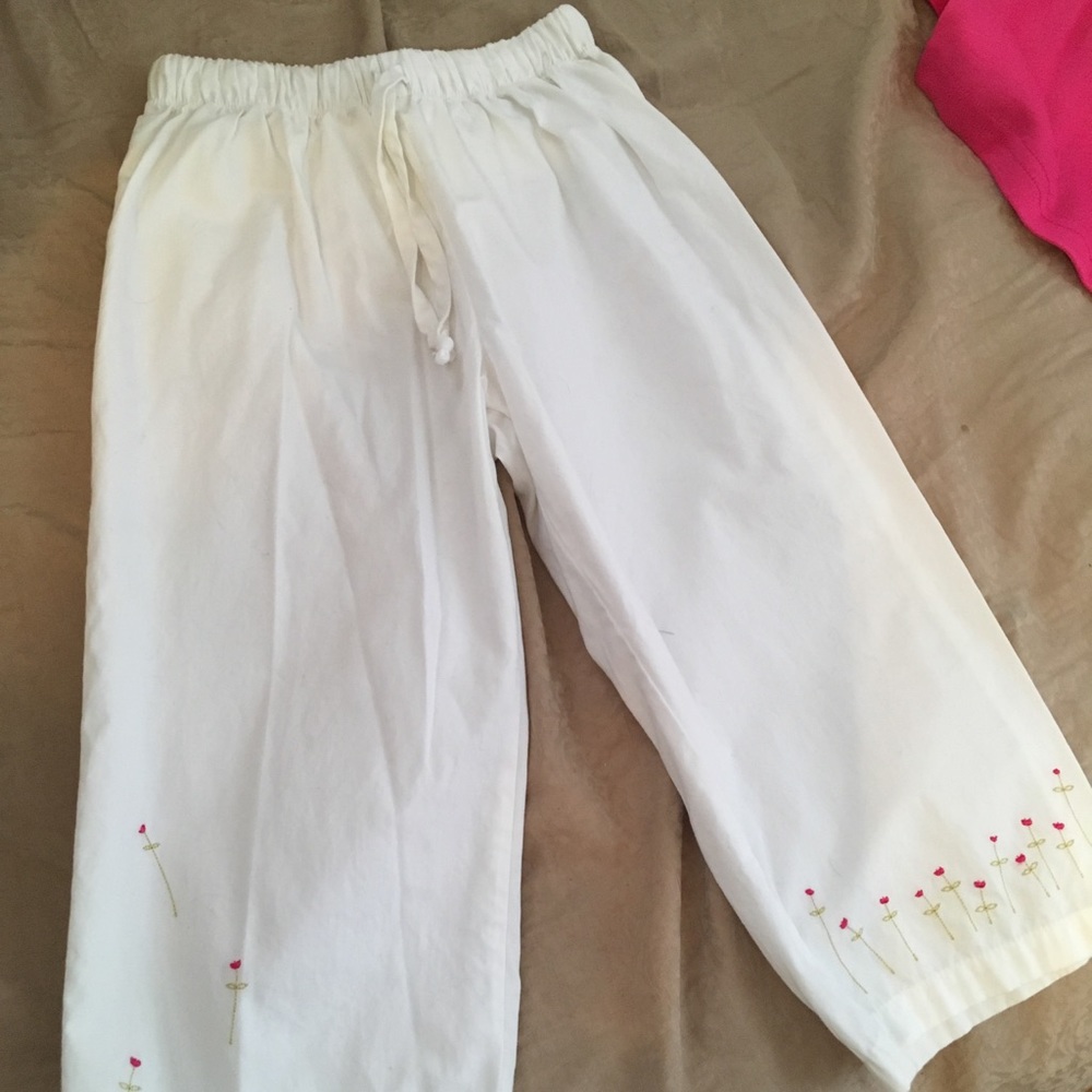 Like new girls 2t Elle Capri
